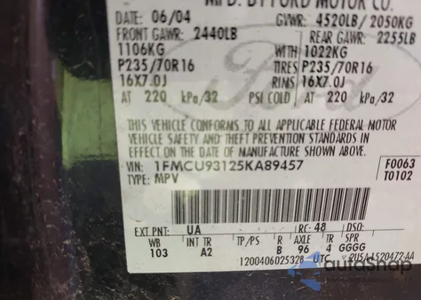 2005 Ford Escape Xlt from USA, damaged, VIN 1FMCU93125KA89457